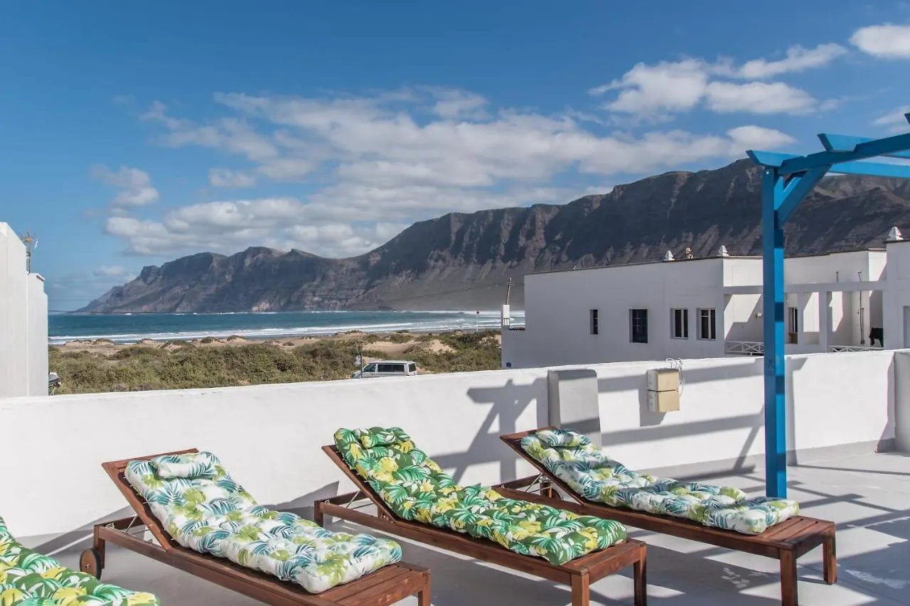 Sandy Bay Home With Roof Terrace And Sea Views Famara