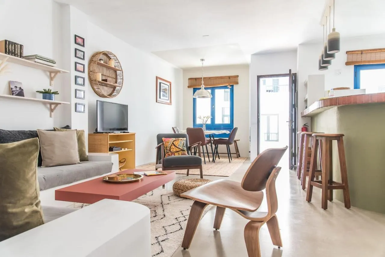 Sandy Bay Home With Roof Terrace And Sea Views Famara Spain